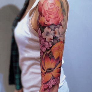 #dreamtattoo with flowers to represent my daughters. 