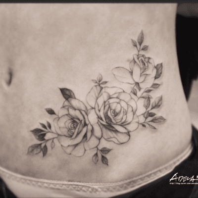 (Insta @adela_tattooer) #tattooflash #flowerflash #peonytattoo #flowertattoo #korea #rosetattoo #rose #tattoodesign #linework #blackandgrey #linework #koreatattoo #blackwork #blackworker #adelatattoo