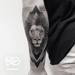 By RO. Robert Pavez • Lion V • Studio Nice Tattoo • Stockholm - Sweden 2016 • Please! Don't copy® • #engraving #dotwork #etching #dot #linework #geometric #ro #blackwork #blackworktattoo #blackandgrey #black #tattoo 