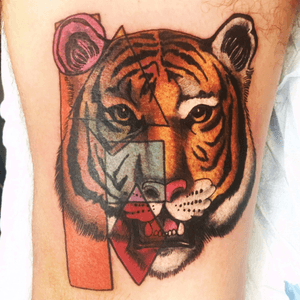 I got this piece from Joey at Studio City Tattoos in LA #animal #colour #LA #UK #legsleeve #geometric 