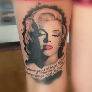 Marilyn 😍 made on my beautiful sister ❤️ #marilynmonroe #tattoo #love #red #blackandgrey #amazing #portrait #texttattoo #marilyn 