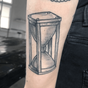 healed hourglass