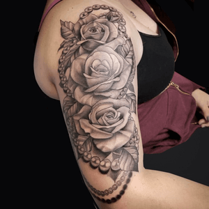 Tattoo by Hannah Clock.See more here: http://www.larktattoo.com/long-island-team-homepage/hannah-clock/#rose #rosetattoo #roses #rosestattoo #pearls #pearlstattoo #pearltattoo #rosesandpearls #rosesandpearlstattoo #bng #bngtattoo #bnginksociety #blanckandgreytattoo #blanckandgraytattoo #halfsleeve #halfsleevetattoo #femininetattoo #tattoofemale #womentattoo #womenandtattoo #femaleartist #femaletattoo #femaletattooartist #ladytattooers #tattoo #tattoos #tat #tats #tatts #tatted #tattedup #tattoist #tattooed #inked #inkedup #ink #tattoooftheday #amazingink #bodyart #tattooig #tattoosofinstagram #instatats  #larktattoo #larktattoos #larktattoowestbury #westbury #longisland #NY #NewYork #usa #art #hannahclock