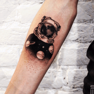 Done at Sum Tattoo #astronaut #planets #galaxy #space 