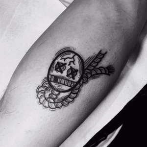 #Tattoo #tatuaggi #tatuaggio #spoonriverpeople #lilletattooconvention  #blackwork #tatuaggio #tatuaggi #tattoos #tattoo #tats #girlytattoo #girltattoo  #ilovemywork #ilovefrance #france #skull #skulltattoo #hiptattoos #spoonriverpeople 