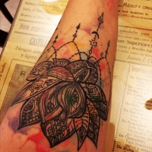 I love this tatto #mandalatattoo #lotus 