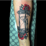 Tattoo done by George Sanchez (via IG-Sancheztat) #HourGlass #RedRoses 