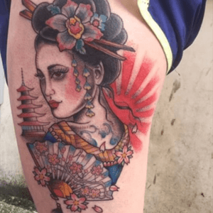 My good friend has been tattoing less than a year. Did this for me yesterday #geishatattoo #japanese #japan #risingsun #pinupgirl #colourtattoo #thightattoo #girlswithtattoos 