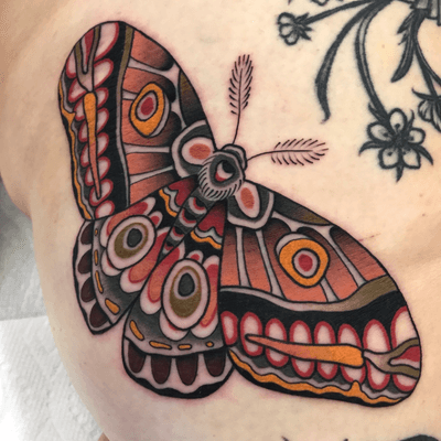 Moth tattoo on the leg #tattoooftheday