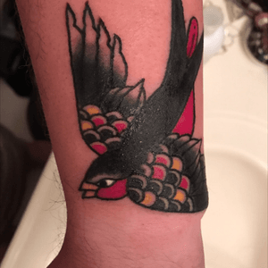 #Traditional #sparrow, from the ottawa tattoo expo 2016 Stupid dumb cubt tattoo from weirdsville tattoo emporium
