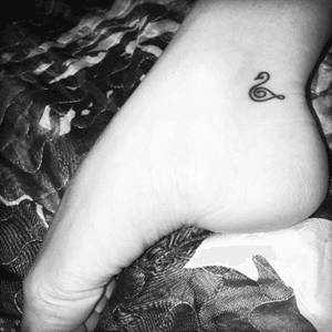 #swan #ankle #tattoo #SwanTattoo 