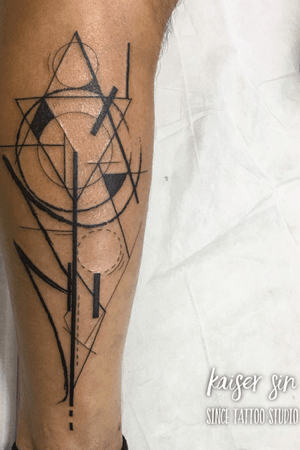 Geometric pattern with intial M.Originak design and tattoo by Kaiser Sin ,from Since Tattoo Studio Hong Kong.More art work on instagram @sinkaiser_ink #geometric #pattern 