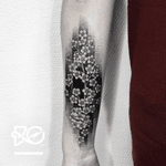 By RO. Robert Pavez • Förgätmigej • Studio Nice Tattoo • Stockholm - Sweden 2017 • #engraving #dotwork #etching #dot #linework #geometric #ro #blackwork #blackworktattoo #blackandgrey #black #tattoo #flowers 