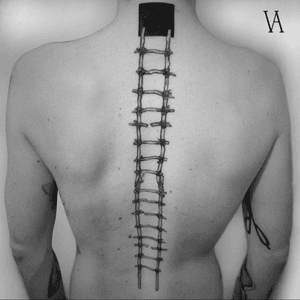 My next tattoo and I will place it behind my left leg. :) #ladder #voiletaarus #dotwork #blackwork 
