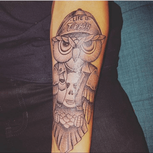 Bro's first tattoo! Beautiful work by Marion La Jones @thrash_side  #tattoo #firsttattoo #blackwork #dotwork #dotworktattoo #rock #lifeistrash #skull #owl #vevey #switzerland 
