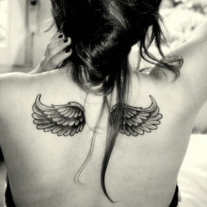Love these. So cute. #wingstattoo #dreamtattoo 