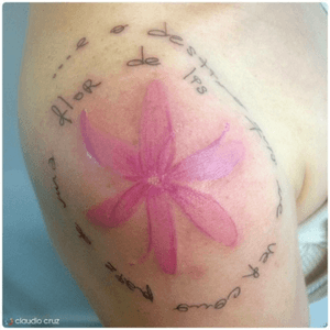 Tattoo - 14/11/2016 - #art #artwork #draw #drawing #design #desenho #ink #inked #paint #painting #tattooed #tattooing #tattooist #instatattoo #handcrafted #handmade #graphics #pink #flower #love #lis #013 #nofilter #tattoodo #claudiocruz