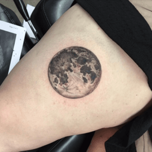 #moon #tattoo #tattoos #spacetattoo #moontattoo #blackwork #blackandgrey 