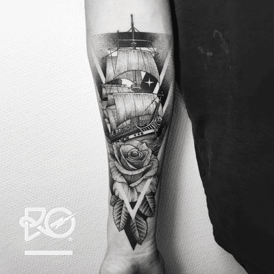 By RO. Robert Pavez • Rose & Old Ship • Studio Nice Tattoo • Stockholm - Sweden 2017 • #engraving #dotwork #etching #dot #linework #geometric #ro #blackwork #blackworktattoo #blackandgrey #black #tattoo #fineline #rosetattoo #shiptattoo