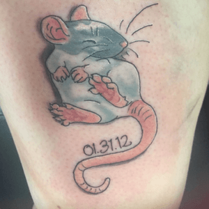 I got a matching rat tattoo that has the day we met 🙂 its super meaningful to us and represents our froendship basically 💕 