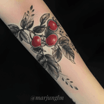 #forarm #Foliage #plant #roseplant #blackandred by #marjunglm #neotraditional 