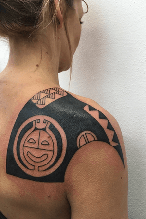 Marquesan tattoo by @aharon_tattooing, resident arrist @builtstrongtattoo 