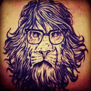 Pablo, the hipster lion #lion #hipster 