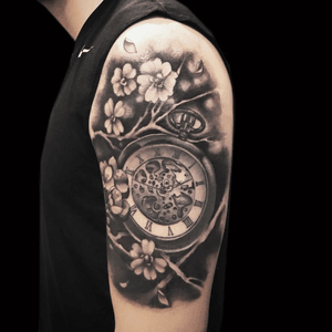 Tattoo by Lance Levine. See more of Lance’s work here: https://www.larktattoo.com/long-island-team-homepage/lance-levine/ #realistictattoo #bngink #bnginksociety #bngsociety #bng #blackandgraytattoo #blackandgreytattoo #realism #tattoo #tattoos #tat #tats #tatts #tatted #tattedup #tattoist #tattooed #tattoooftheday #inked #inkedup #ink #amazingink #bodyart #tattooig #tattoosofinstagram #instatats #larktattoo #larktattoos #larktattoowestbury #westbury #longisland #NY #NewYork #usa #art #pocketwatch #pocketwatchtattoo #flowers #floraltattoo #flower #biceptattoo #halfsleeve 
