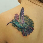 #hummingbird #hummingbirdtattoo #coveruptattoo #birdtattoo #colourtattoo #tattoooftheday 