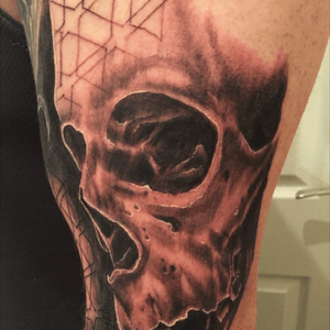 Skull part of a abstrct sleeve. Artist steven nesbit @ sakura tattoo south gosforth newcastle.