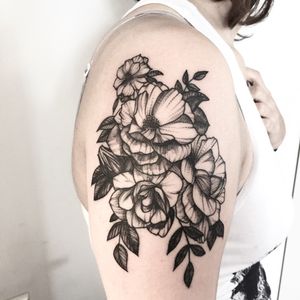 #blackwork #flowers 