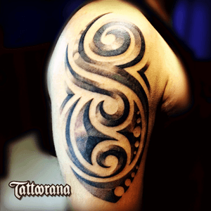 #tattoorana #alextakahashi #tribal 