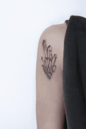 Fine line tattoo / @le.sinex 