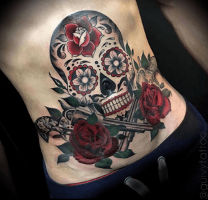 Guivy Hellcat - GENEVA 🇨🇭 #Guivy #tattoo #geneva #geneve #tatouage #sugarskull #skull #tattoos #mexican #diadelosmuertos #skulltattoo #stomach #mexicain #catrina #tatuagem #tatuaje #tatouage #geneve #santamuerte #mexicanskull #tatoueur #convention #gun #revolver #oldschool #oldschooltattoo #roses #rose #floral #flower #guns 