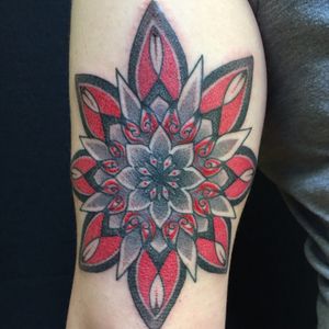 Another interesting mandala on a cool customer by ANDREANA VERONA @supernovatattoo @andreanaverona - Thank you @nohxcdancin!! #pointillism #dotworktattoo #tattoo #tattoos #astoria #queenstattoos #newyork #nyctattoo #flower #mandala #blackandred #follow #armtattoo #tattooartist #happy #luckyme