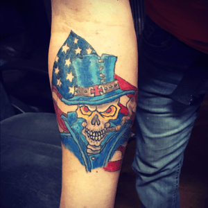 Skulls and flags