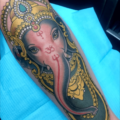 #larascotton #larascottontattoo #daredeviltattoo #nyc #tattoooftheday #ganesh 