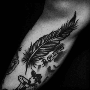 Feather @nico_tattoos