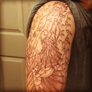 Getting started on dragon koi sleeve by Jason Tucker @ six coins melbourne florida. Going back friday to fill in some more space. All custom drawn like nothing else seen