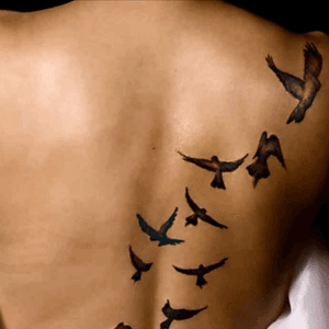 These birds are very cool. Step above what you normally see. #BlackBirdTattoo #backtattoo #fly 