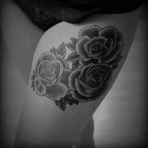 Black and grey rose tattoo to cover my scars #rose #blackandgrey #thightattoo #thightattoos #flower