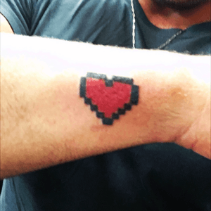New Zelda heart from the boys over at LoveHate in nyx  