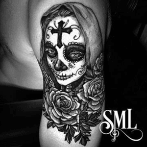 #tattoo #shaunloyer Done by Shaun Loyer @ Distinctive Body Art Studio in San Clemente CA Instagram is @inkedlife1979 or @dba_tattoo #dayofthedead #flowers #blackandgrey #cross #death #ladydeath 