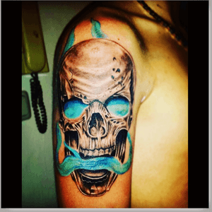 #newtattoo #skull #tattoolove 