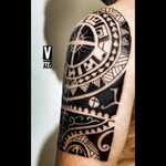 #maori #maoristyle #tattoo #tattooart #tattooartist #brazo #hombro #upperarm #shoulde #Colombiatattoo #colombian 