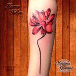Flower tattoo #tattoo #marianagroning #karmatattoo #cdmx #MexicoCity #watercolor #watercolortattoo #watercolortattooartist 