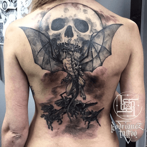 #tattoo #backpiece #backpiecetattoo #moonskull #skull #dragon #dragontattoo #valkiries #killerinktattoo #revolutionneedles #dynamicink  #rodrigueztattooathens #tattoooftheday