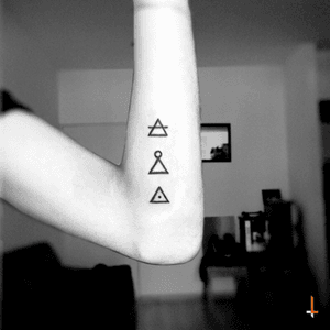 Nº114 Transcend, Learn & Understand #tattoo #triangles #life #transcend #learn #understand #bylazlodasilva