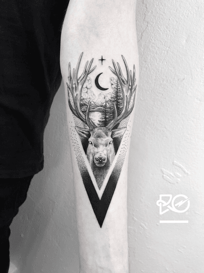 By RO. Robert Pavez • Deer Dreams ➖ Studio Zoi tattoo Stockholm 🇸🇪 • 2018 • #engraving #dotwork #etching #dot #linework #geometric #ro #blackwork #blackworktattoo #blackandgrey #black #tattoo #fineline