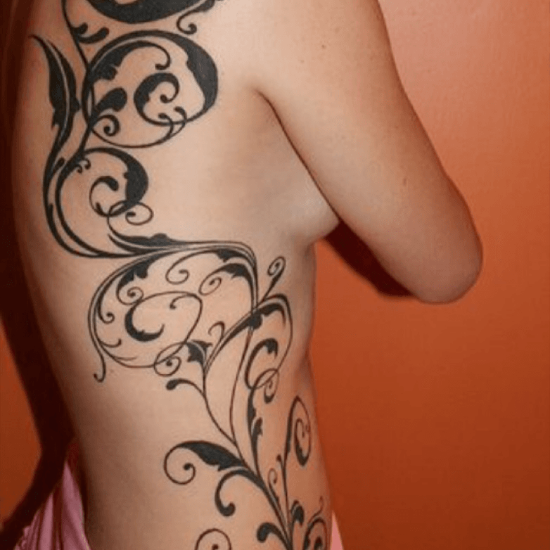 50 Stunning Side Tattoos for Contemporary Girls